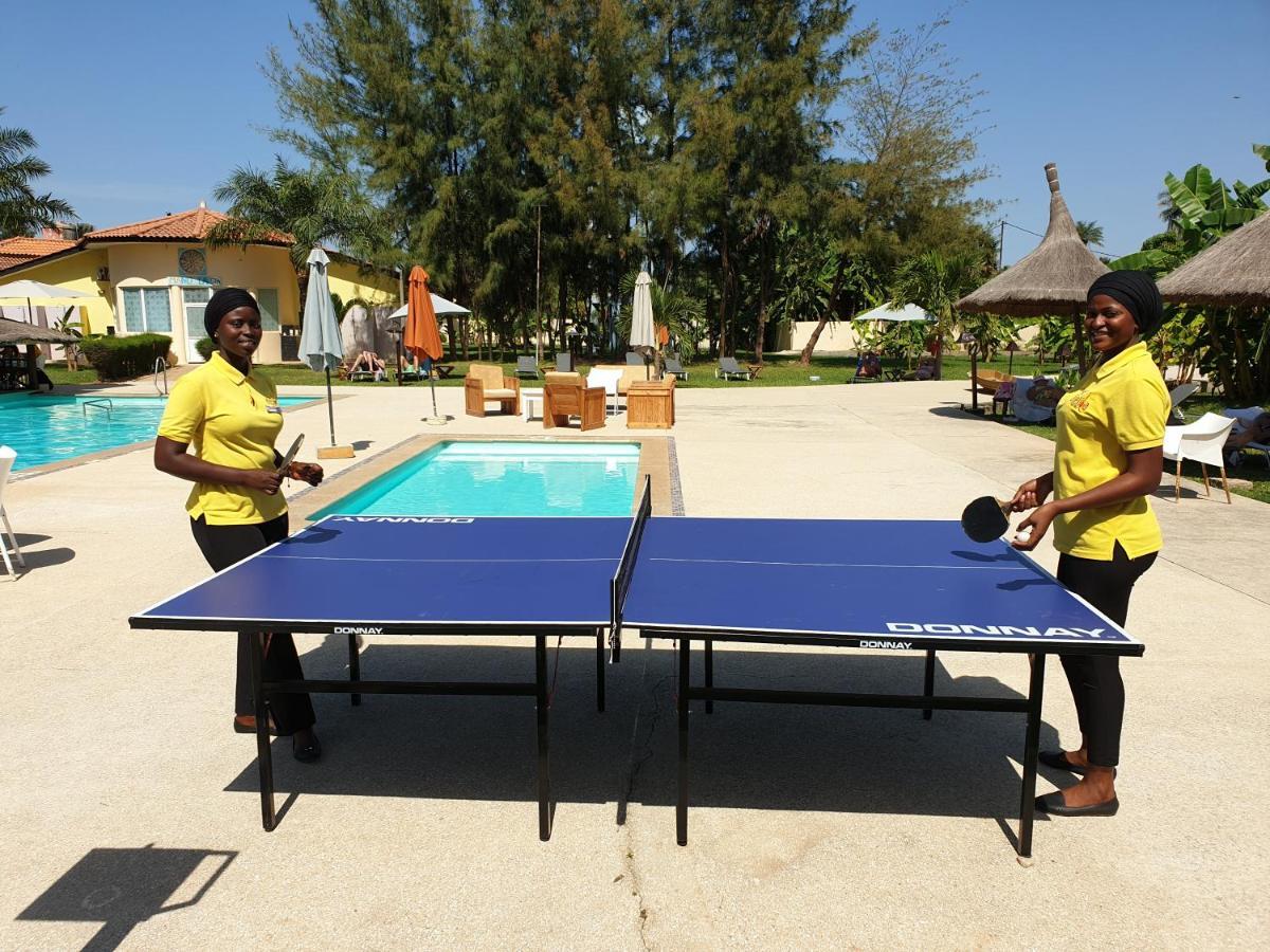 Djeliba Resort Serrekunda Buitenkant foto